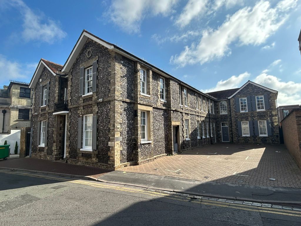 1-1A Park St, Maidenhead for sale Primary Photo- Image 1 of 18