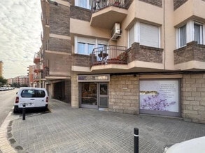 Retail in Igualada, Barcelona to rent Building Photo- Image 1 of 6