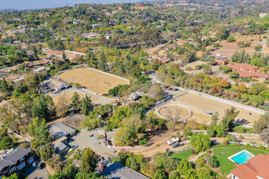 3211 Wildflower Valley Dr, Encinitas, CA for sale - Building Photo - Image 1 of 1