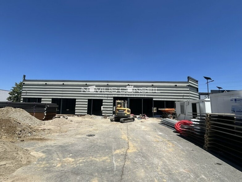 Retail in Saint-Alban for sale - Building Photo - Image 2 of 6
