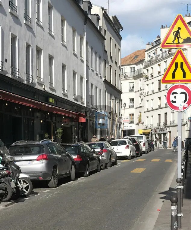 Retail in Paris to rent Building Photo- Image 1 of 4