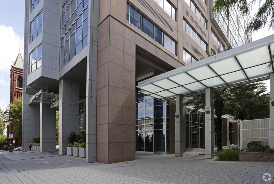 400 Convention St, Baton Rouge, LA to rent - Building Photo - Image 2 of 36