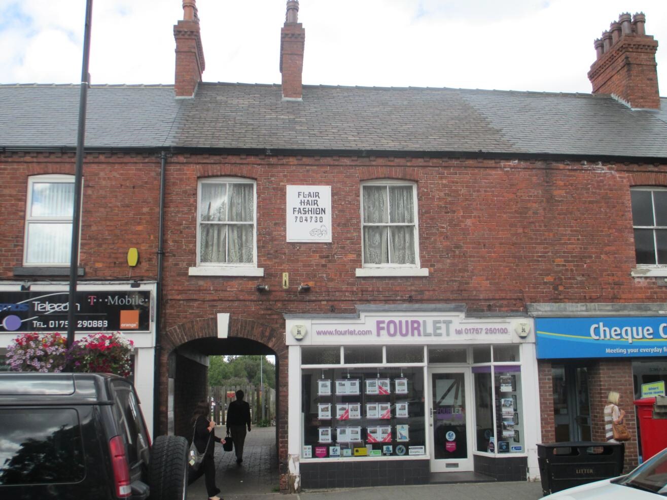 64-64A Gowthorpe, Selby for sale Primary Photo- Image 1 of 1