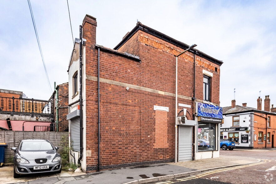 94-94A Castle St, Stockport to rent - Building Photo - Image 1 of 2