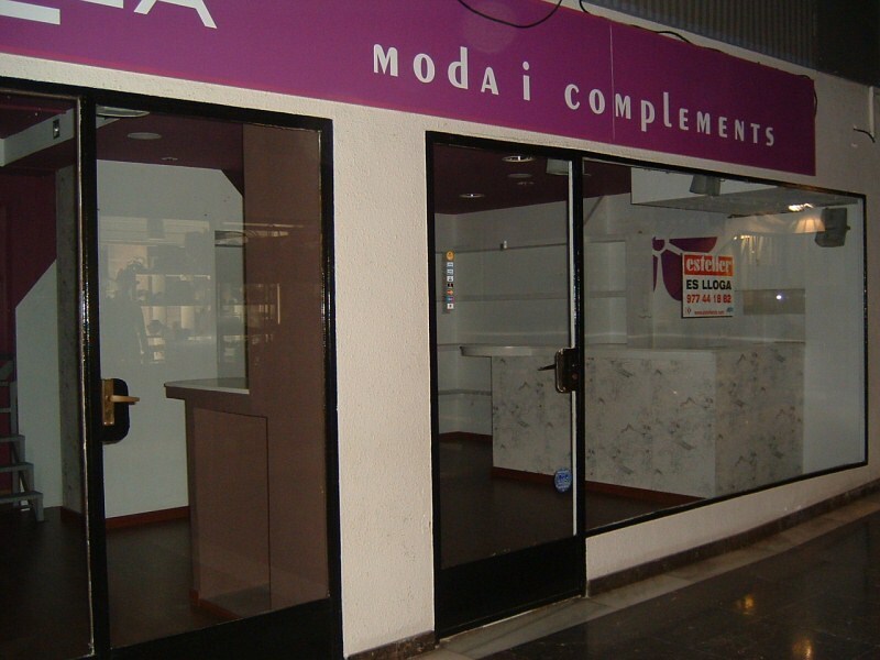 Retail in Tortosa, Tarragona to rent Building Photo- Image 1 of 4