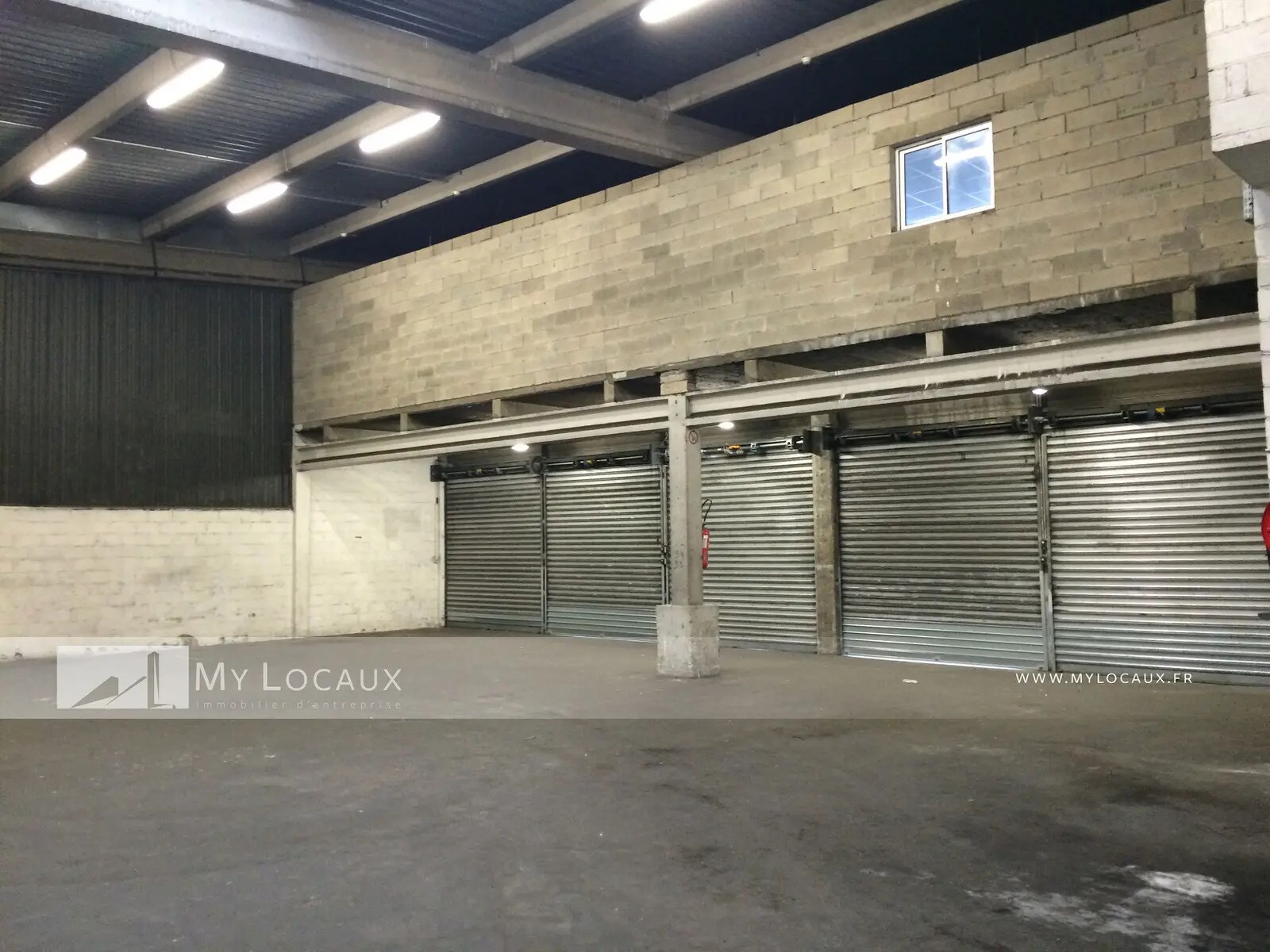 Industrial in Aulnay-sous-Bois to rent Interior Photo- Image 1 of 7