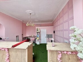 225-225A Newgate St, Bishop Auckland to rent Interior Photo- Image 1 of 3