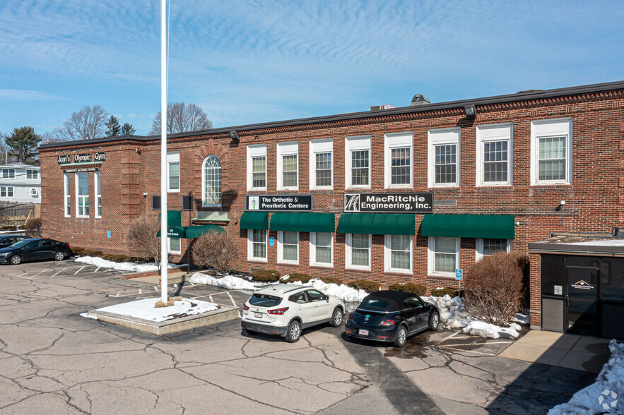 197 Quincy Ave, Braintree, MA for rent - Building Photo - Image 1 of 9