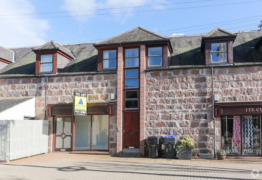 11-13 Scott Skinner Sq, Banchory to rent - Building Photo - Image 2 of 3