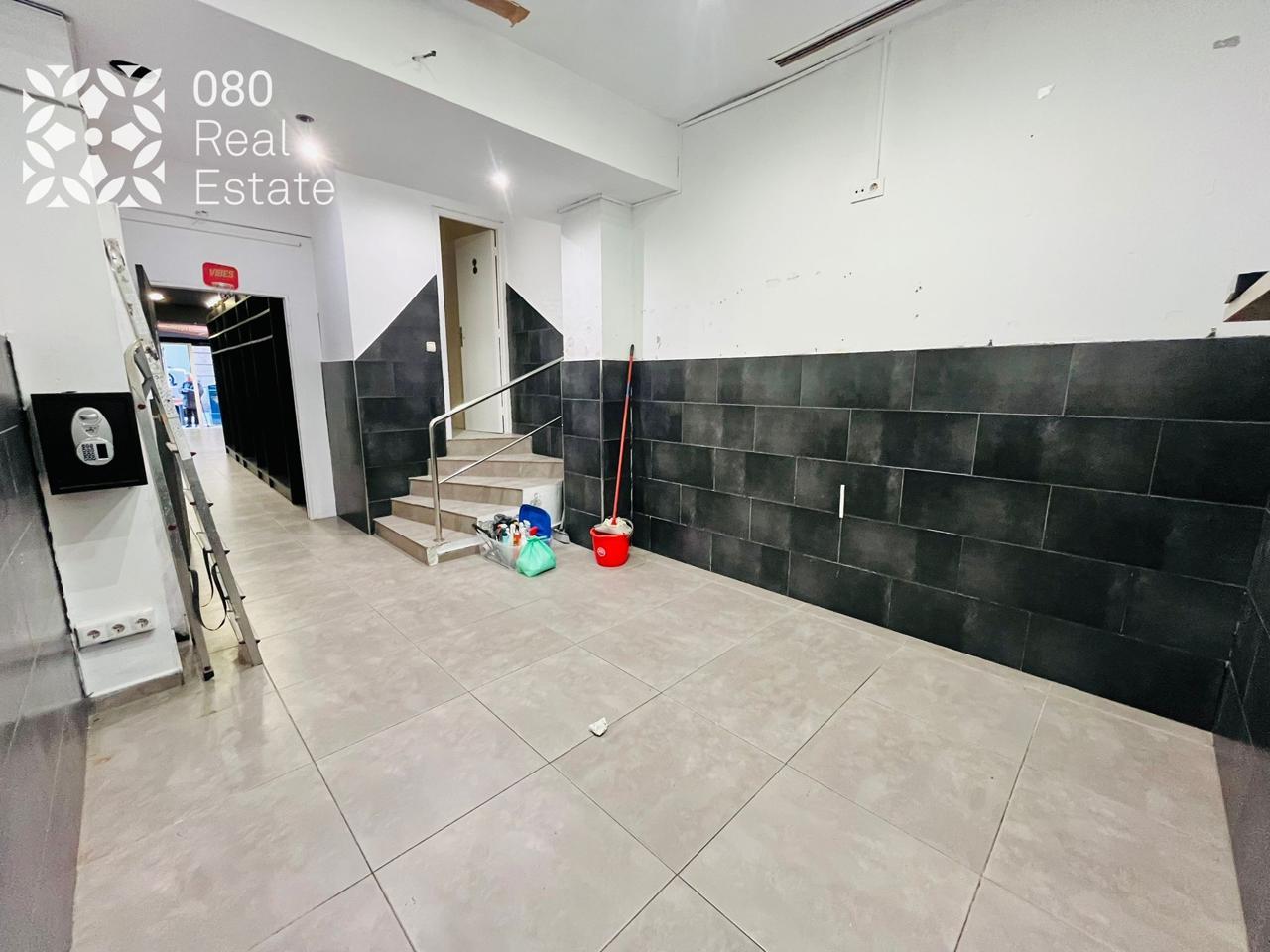 Retail in Barcelona, Barcelona to rent Interior Photo- Image 1 of 7
