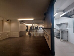 Retail in Logroño, La Rioja to rent Interior Photo- Image 2 of 8