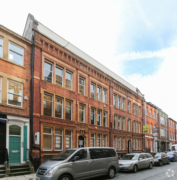 6-8 York Pl, Leeds for rent - Building Photo - Image 2 of 2