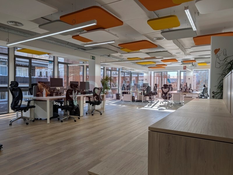 Office in Barcelona, Barcelona to rent Interior Photo- Image 1 of 20