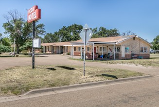 1005 Vega Blvd, Vega, TX for sale Building Photo- Image 1 of 1