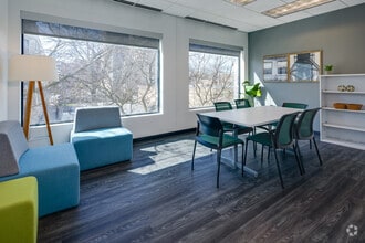 5113 S Harper Ave, Chicago, IL to rent Building Photo- Image 1 of 1