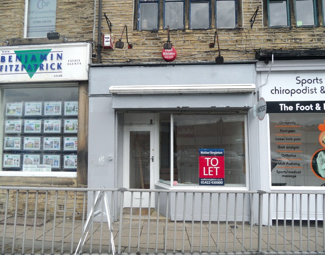 112-114 Commercial St, Brighouse for sale Primary Photo- Image 1 of 1