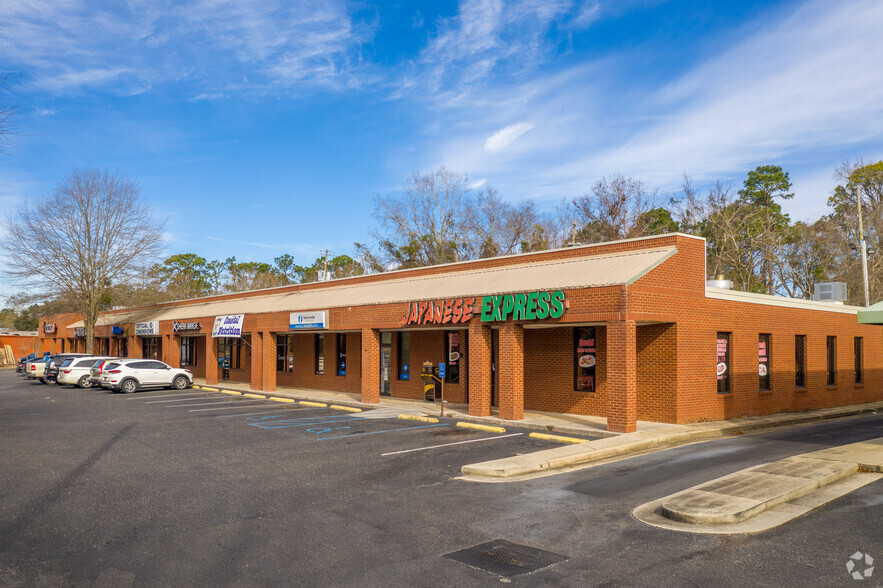 6750 Airport Blvd, Mobile, AL for sale - Primary Photo - Image 1 of 1