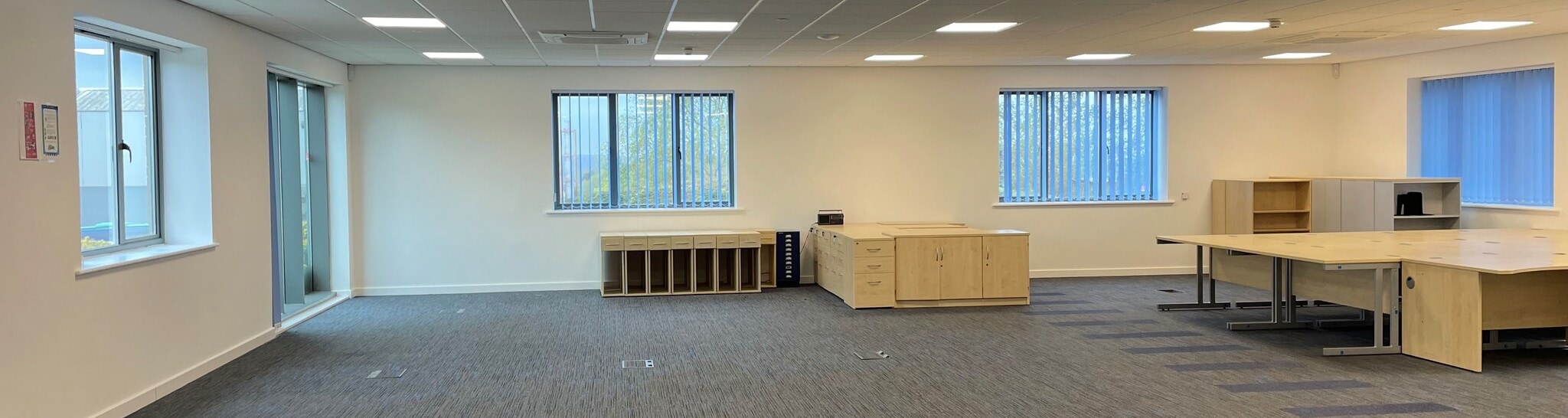 Golf Course Ln, Filton to rent Interior Photo- Image 1 of 5