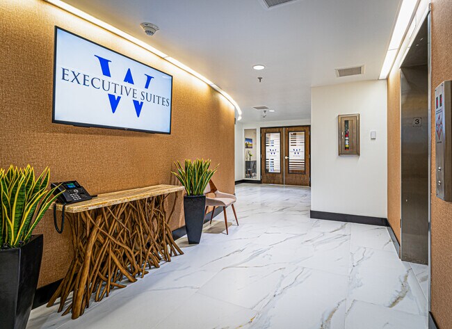 More details for 1601 Belvedere Rd, West Palm Beach, FL - Co-working to Rent