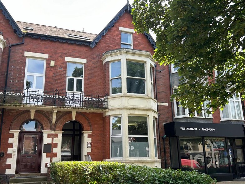 31 Wood St, Lytham St Annes for rent - Building Photo - Image 1 of 2