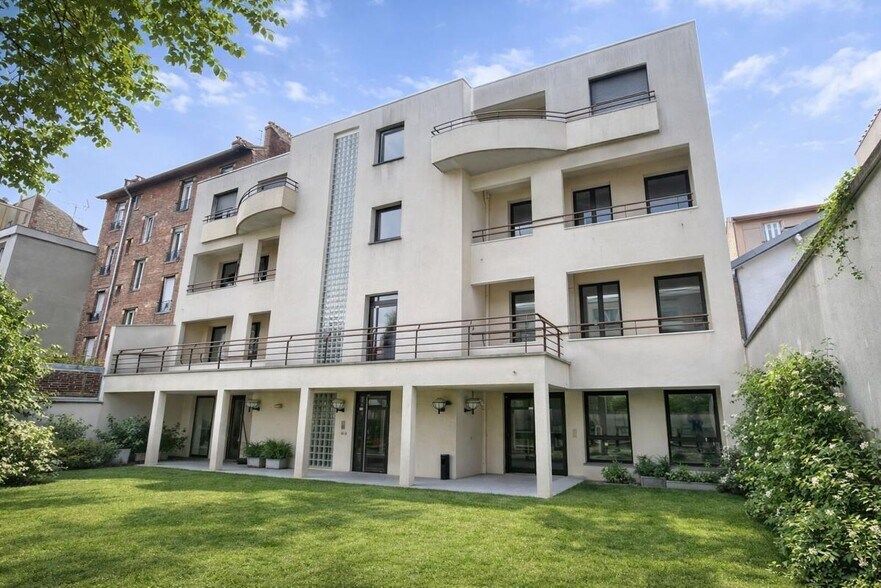 Office in Asnières-sur-Seine for sale - Building Photo - Image 2 of 11