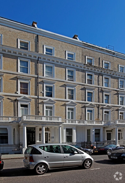 11 Elvaston Pl, London to rent - Building Photo - Image 1 of 4