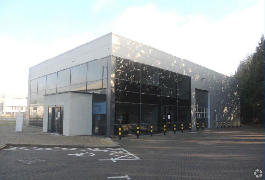 Wellworthy Rd, Lymington for sale Primary Photo- Image 1 of 1