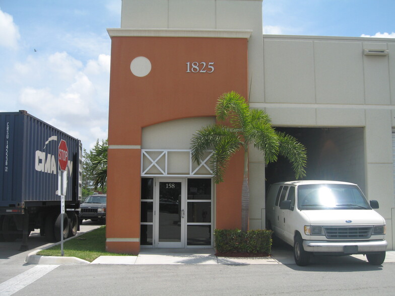 1825 NW 112th Ave, Miami, FL for sale - Building Photo - Image 1 of 1