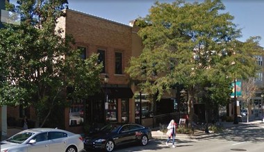 545-547 N Milwaukee Ave, Libertyville, IL for rent Building Photo- Image 1 of 33