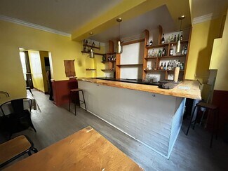 More details for 60 Rue Des Moines, Paris - Retail to Rent