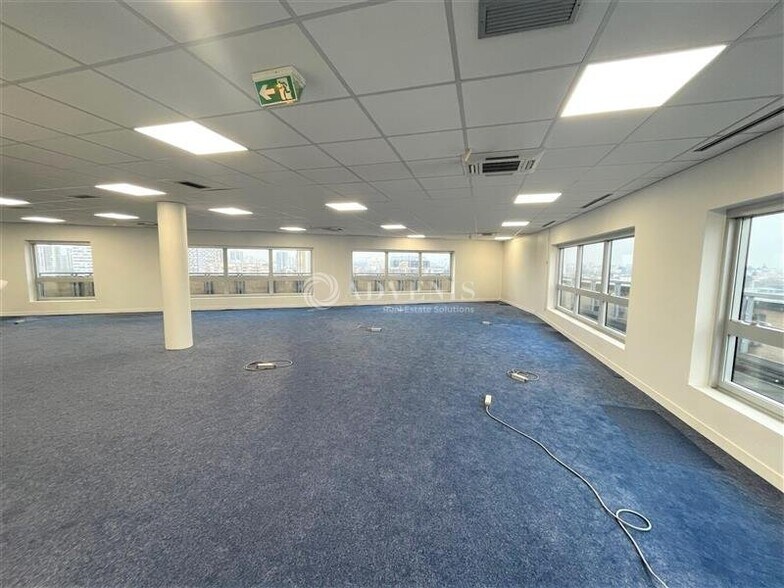 Office in Créteil to rent - Interior Photo - Image 3 of 6
