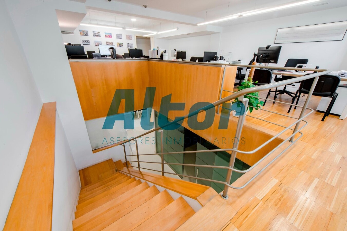 Madrid, MAD 28003 - Unit - -  - Interior Photo - Image 2 of 12