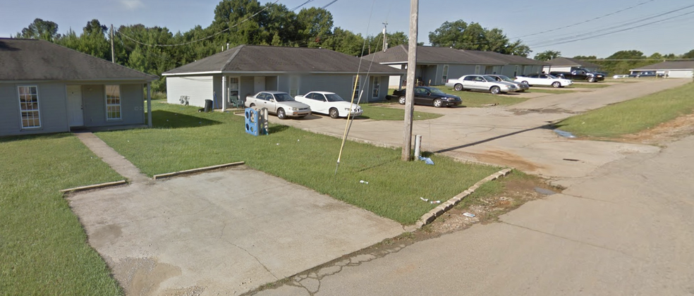 155 Tenth St, Tupelo, MS for sale - Building Photo - Image 2 of 7