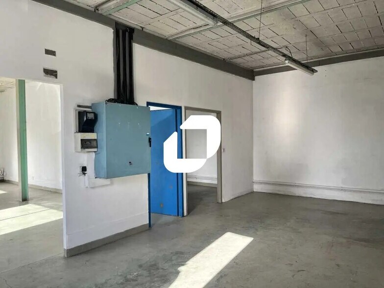 Office in Bègles to rent - Interior Photo - Image 3 of 4