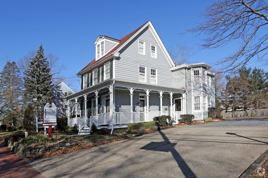 76 E Main St, Marlton, NJ for sale - Primary Photo - Image 1 of 1