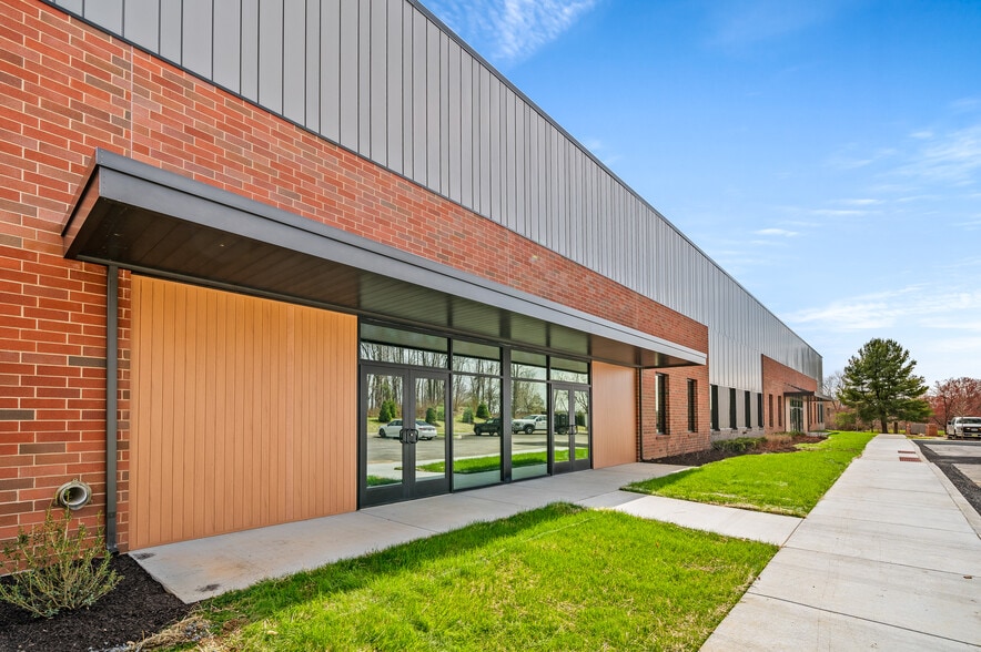 711 Haywood Dr, Exton, PA to rent - Building Photo - Image 1 of 5