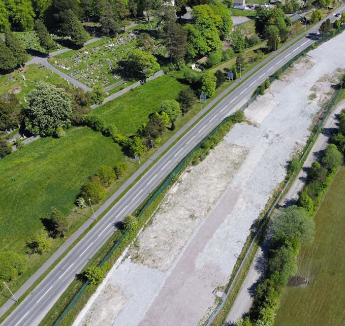Pontylottyn Link Rd, Rhymney to rent Building Photo- Image 1 of 2