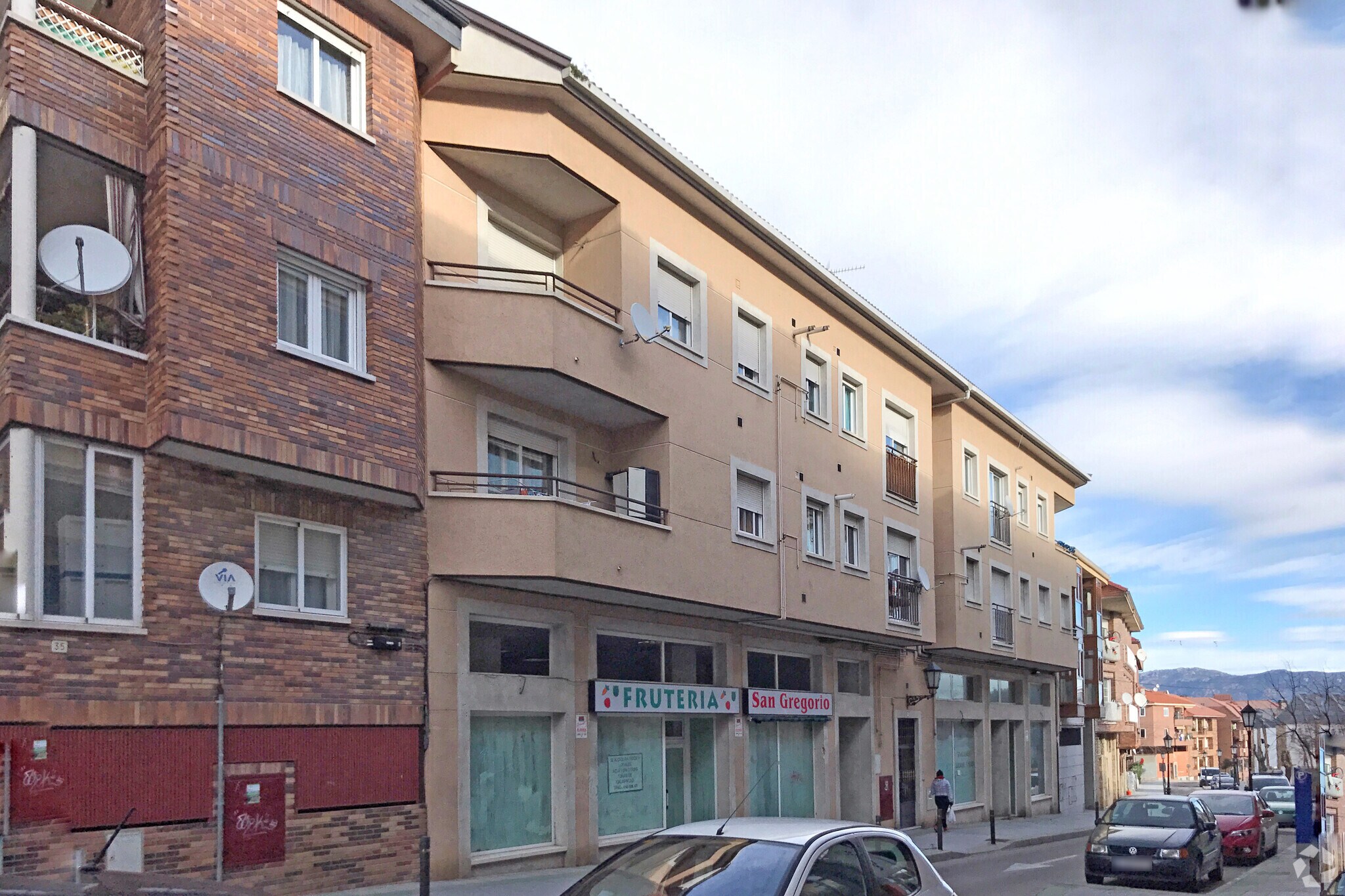Calle de San Gregorio, 37, Galapagar, Madrid to rent Primary Photo- Image 1 of 3