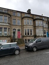 10 East Para, Harrogate for rent Building Photo- Image 1 of 6