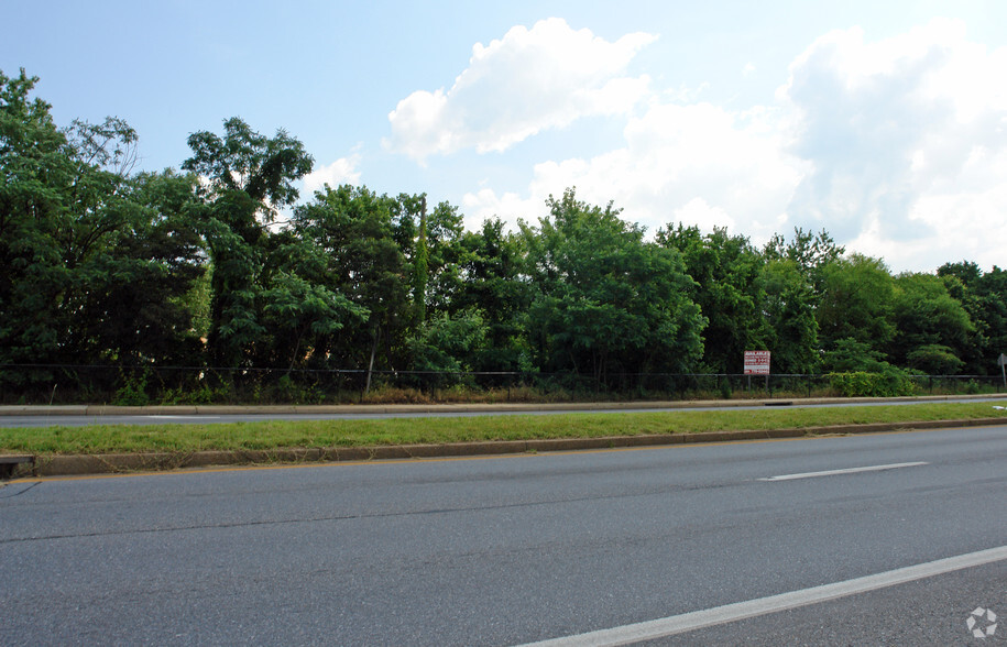 Branchville Rd, College Park, MD for sale - Primary Photo - Image 1 of 3