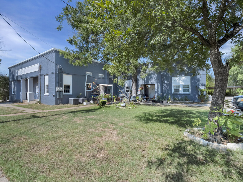 113 S Reagan St, Hamilton, TX for sale - Building Photo - Image 3 of 19