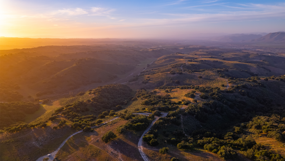 21 Long Canyon, Santa Maria, CA for sale - Building Photo - Image 3 of 38