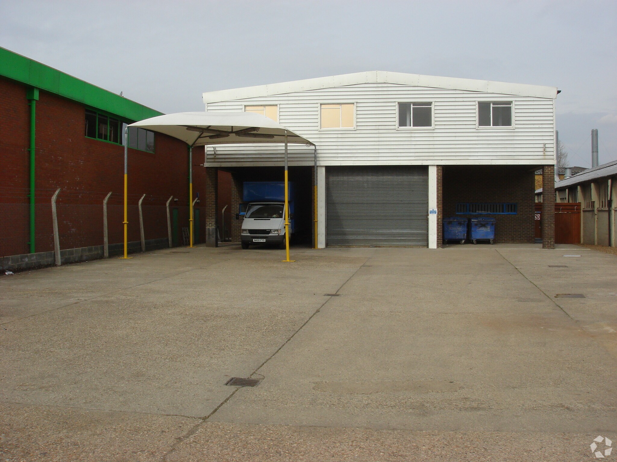 Govett Ave, Shepperton for sale Primary Photo- Image 1 of 1