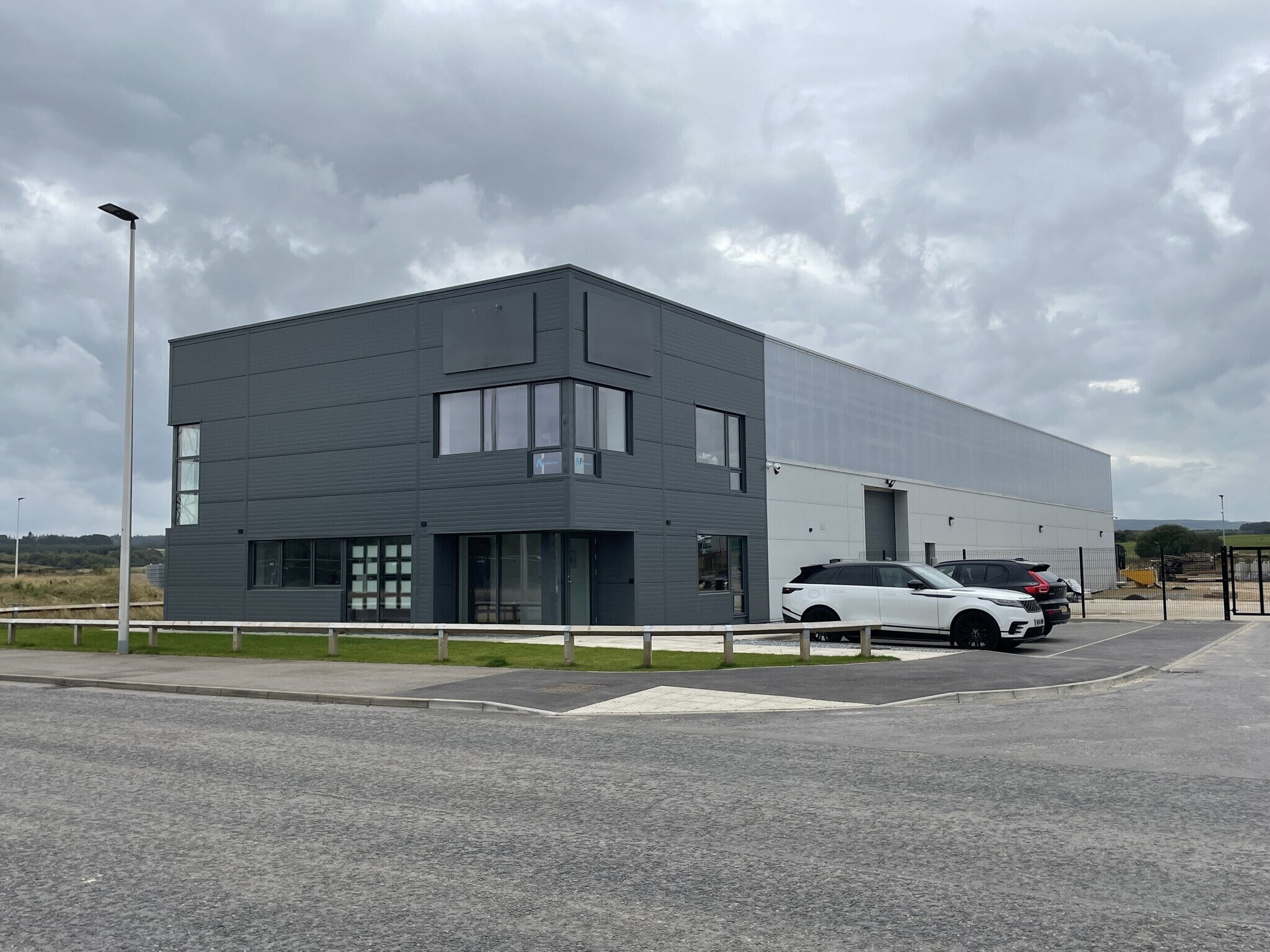 8 Coxton Park, Elgin to rent Building Photo- Image 1 of 8