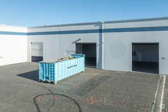 7307 Roseville Rd, Sacramento, CA for rent Building Photo- Image 1 of 5