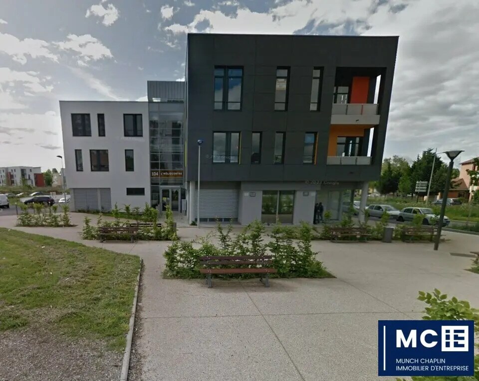 Vente Bureaux 43 m² - Photo 1