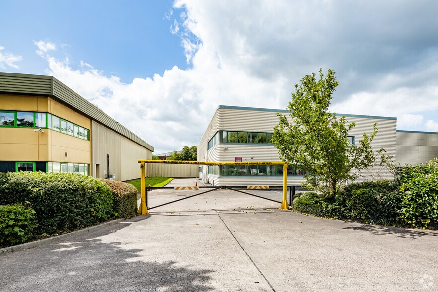 Aston Way, Middlewich to rent - Building Photo - Image 2 of 2