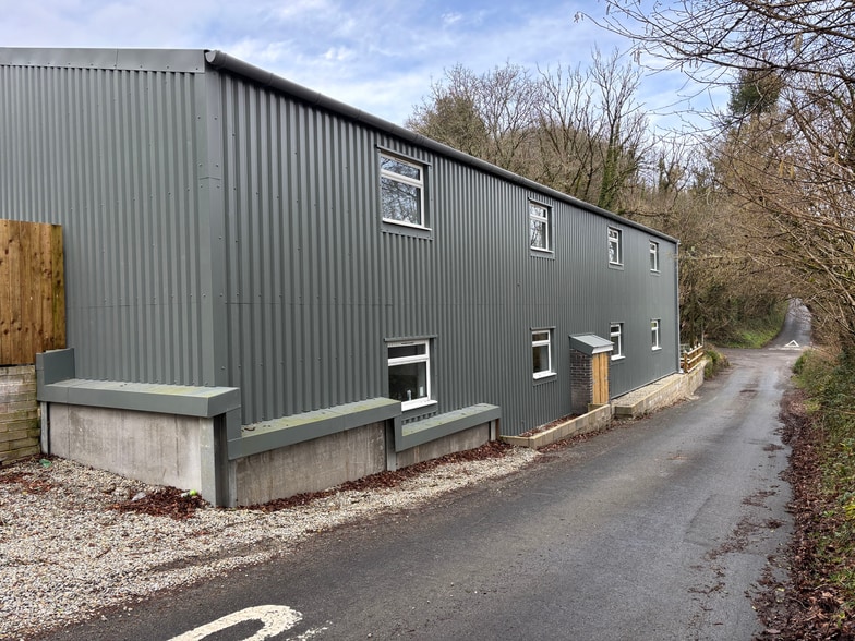 Wilminstone Industrial Estate, Tavistock to rent - Primary Photo - Image 1 of 1