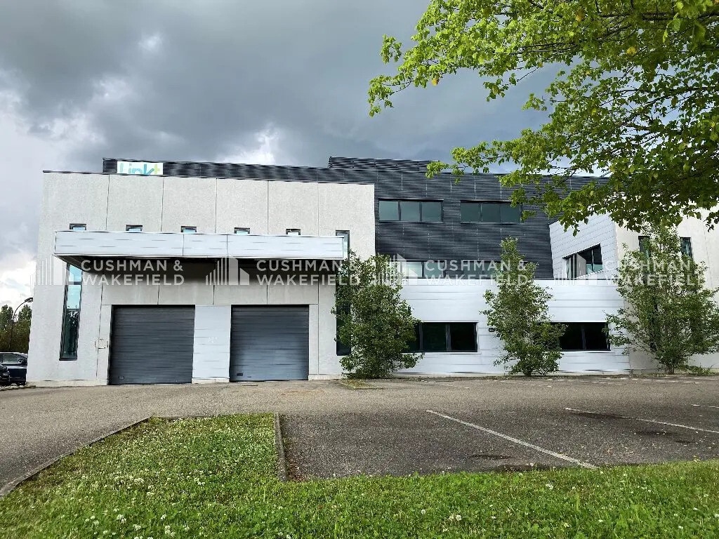 Location Local d'activités 134 m² à 379 m² - Photo 1