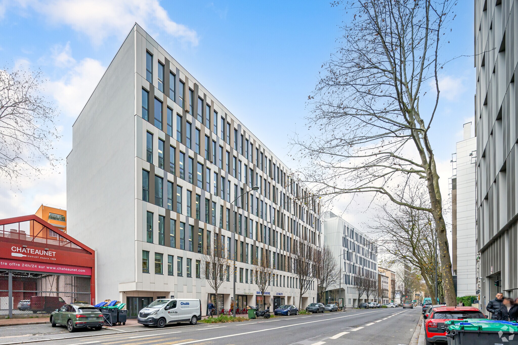 148 Avenue Pierre Brossolette, Malakoff to rent Primary Photo- Image 1 of 3